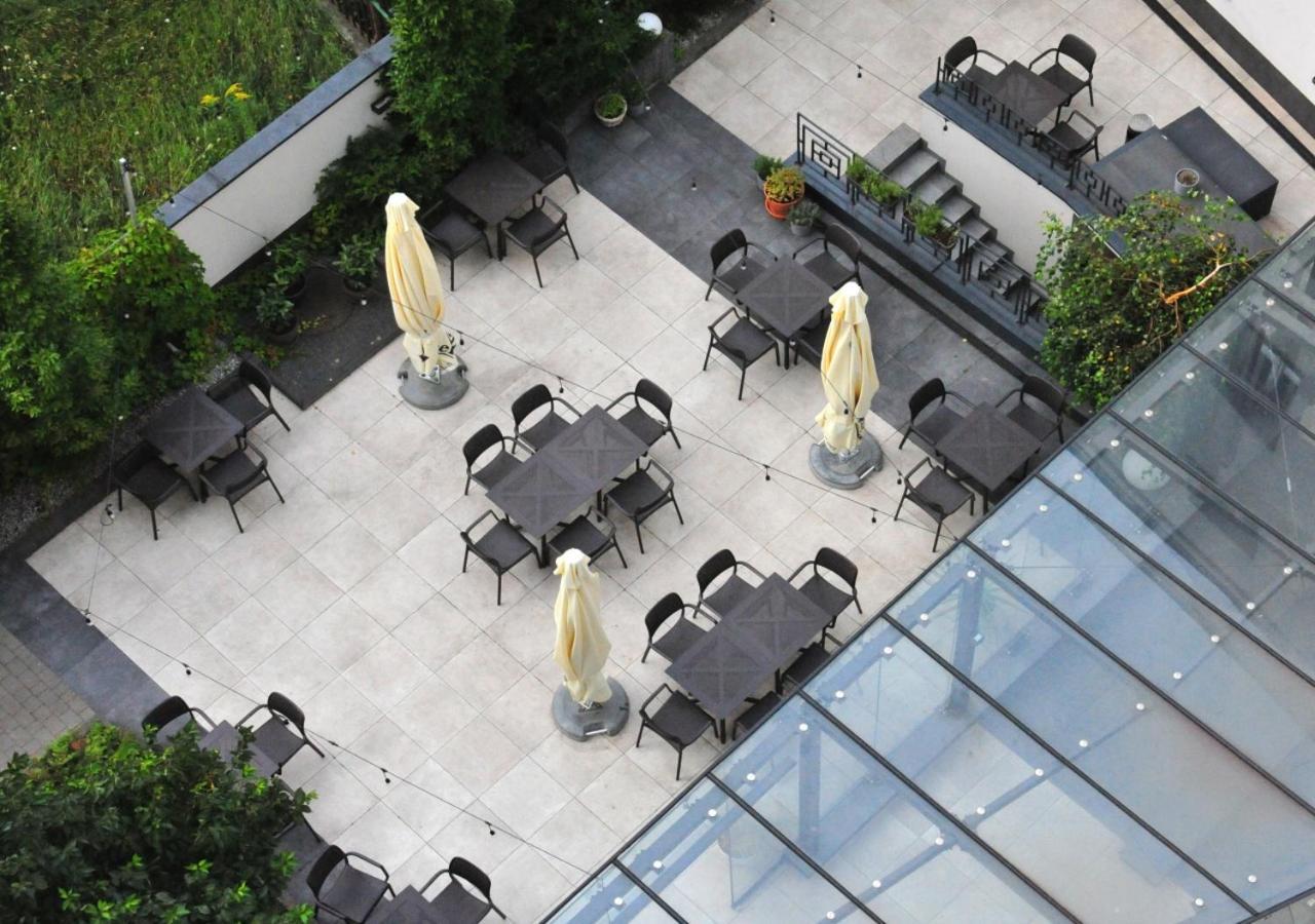 Bk Aparthotel Praga - National Stadium - Comfortable Apartment For 4 People Varşova Dış mekan fotoğraf