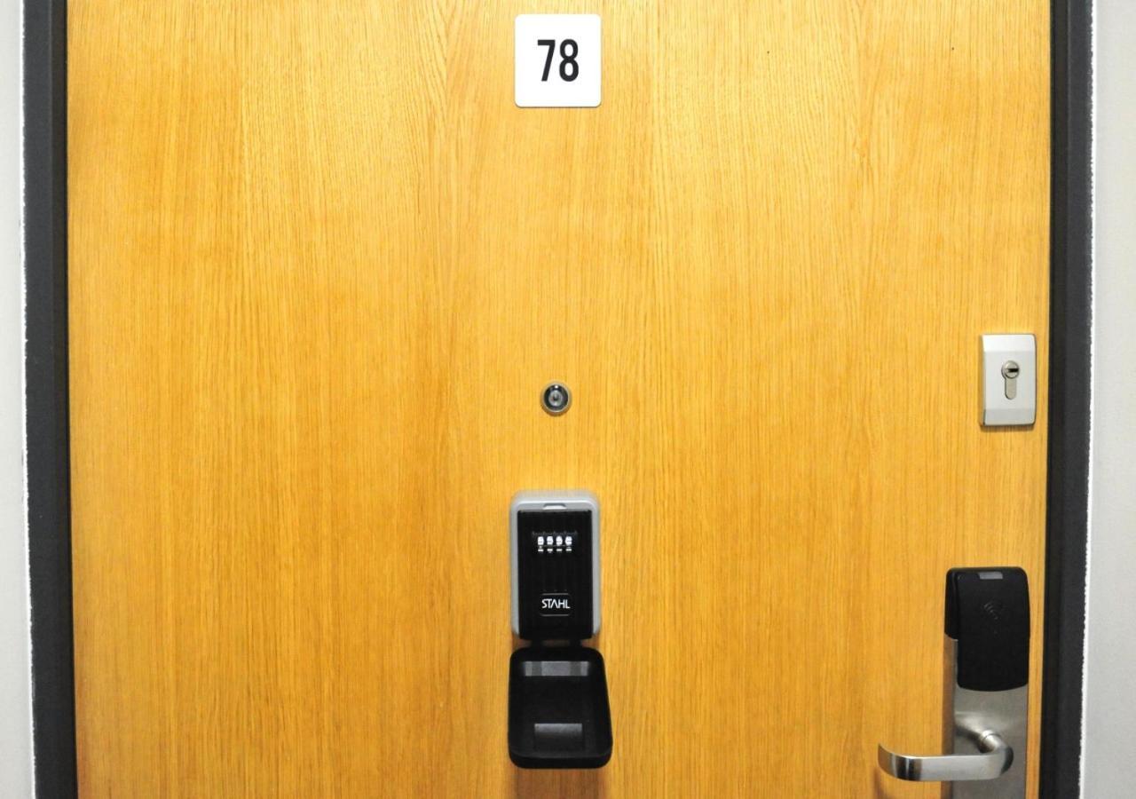 Bk Aparthotel Praga - National Stadium - Comfortable Apartment For 4 People Varşova Dış mekan fotoğraf